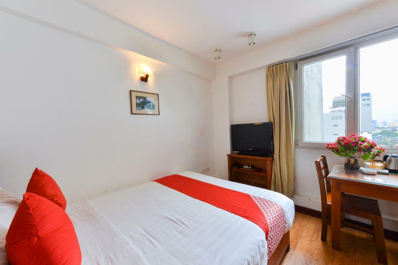 Oyo 216 Alisa Hotel Hanoi Luaran gambar